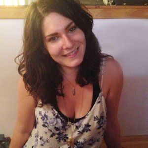 Meet your Posher, Carly